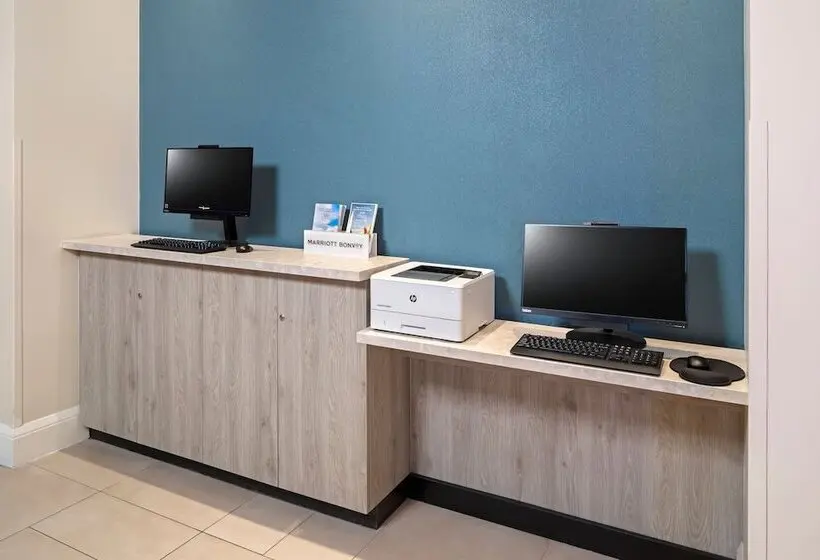 ホテル Courtyard By Marriott Marina Del Rey