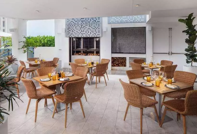 هتل Hilton Miami Aventura