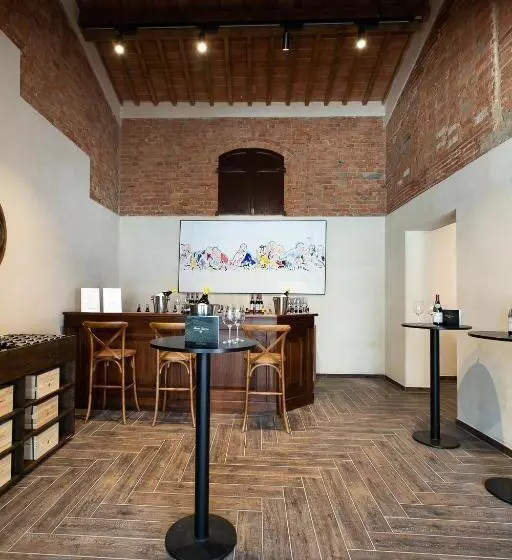 ホテル Monna Caterina Wine Resort
