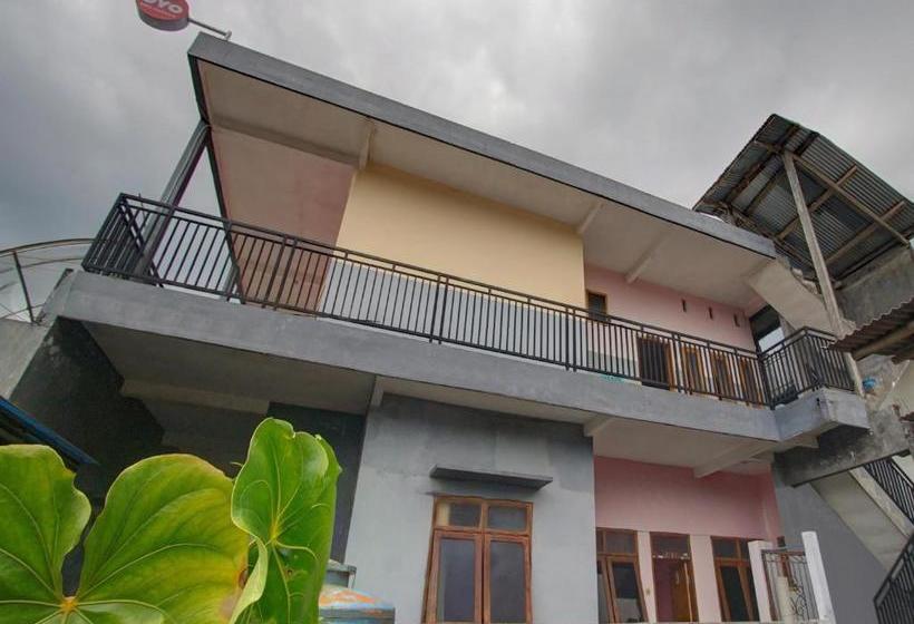 Hotell Oyo 3866 Villa Gothick