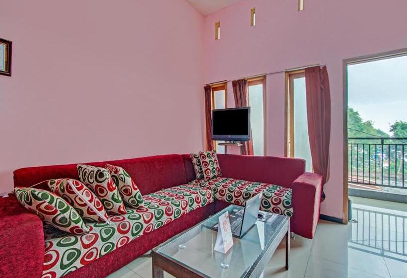 Hotell Oyo 3866 Villa Gothick