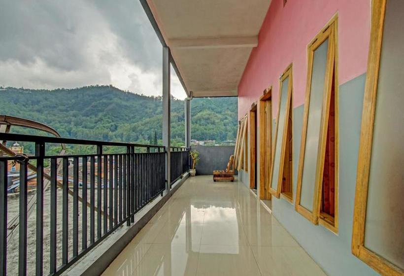 Hotell Oyo 3866 Villa Gothick