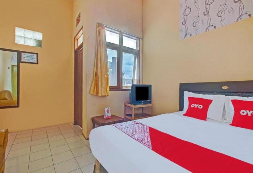 Hotell Oyo 3866 Villa Gothick