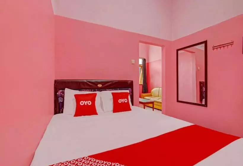 ホテル Oyo 3866 Villa Gothick