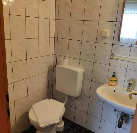 Hotelli Pension Reiterhaus