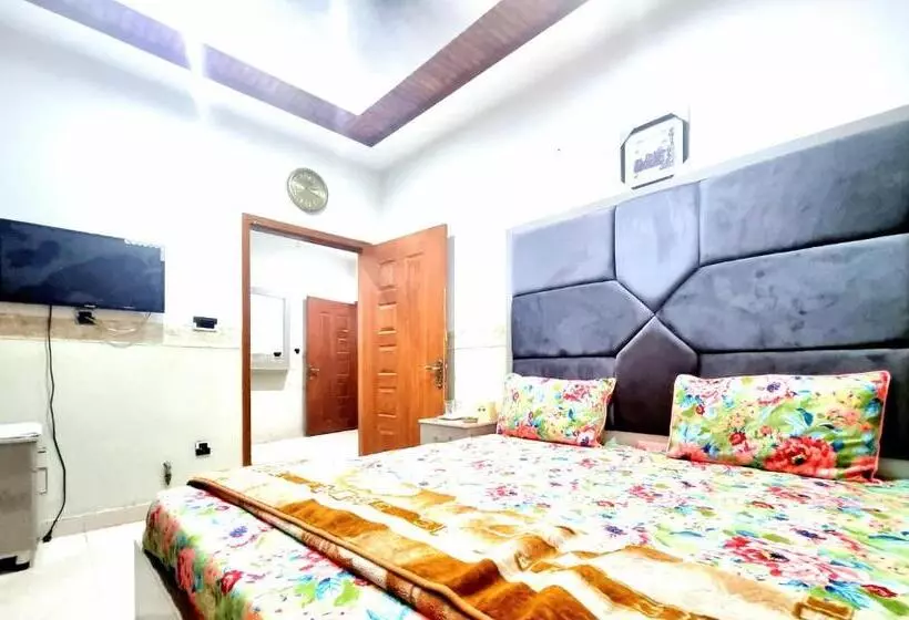 پانسیون Visit Inn