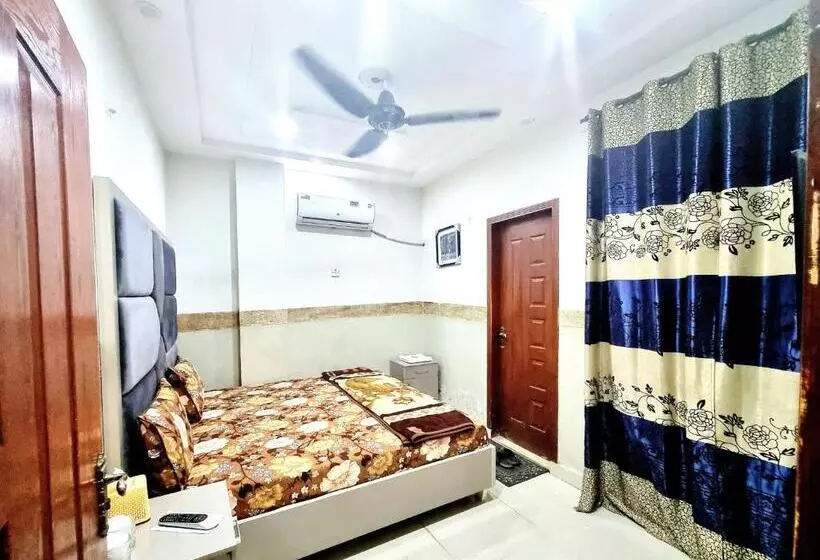 پانسیون Visit Inn