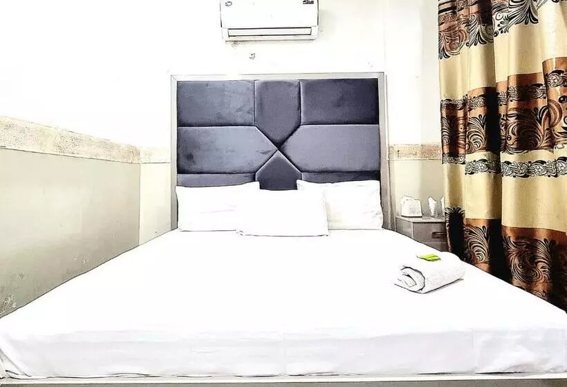 پانسیون Visit Inn