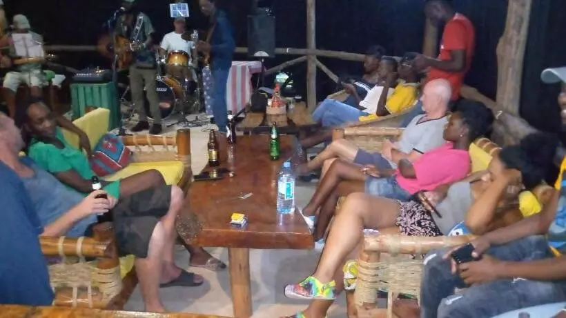 هاستل Stilts Diani Beach