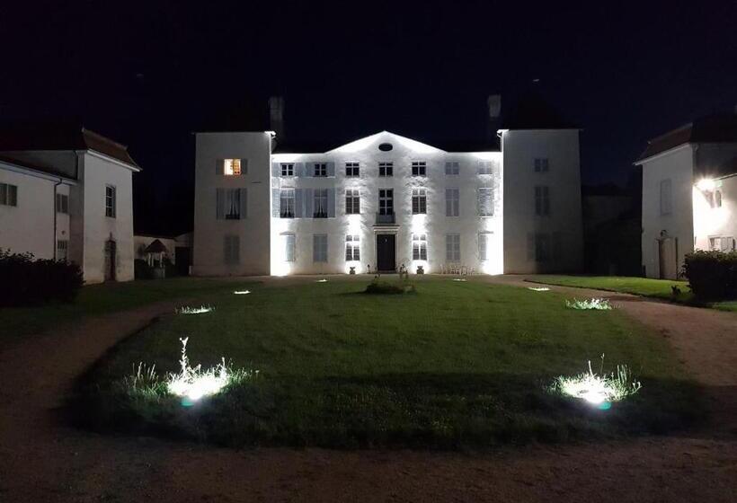 مبيت وإفطار Château Des Périchons