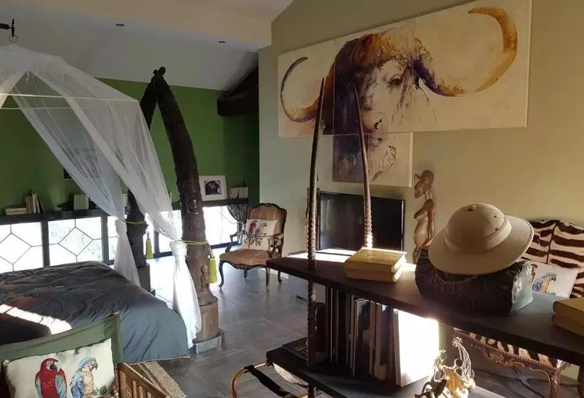 Aamiaismajoitus (B&B) Château Des Périchons