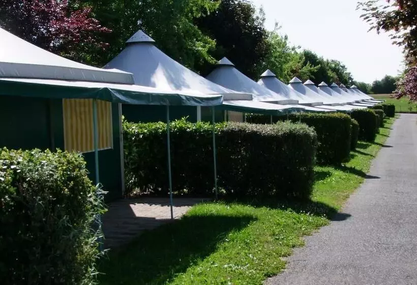 ホテル Parc Du Charouzech