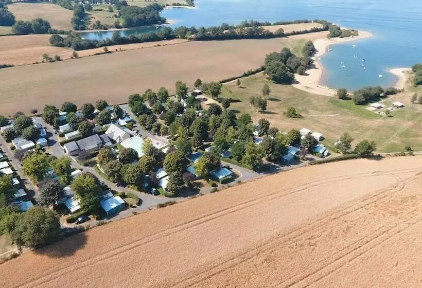 ホテル Parc Du Charouzech