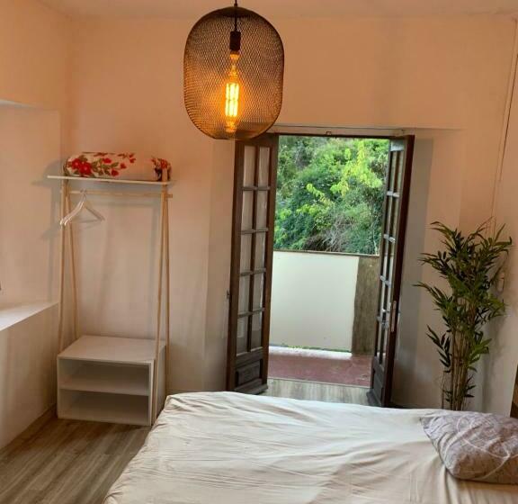 هتل Hôtel Le Petit Randonneur