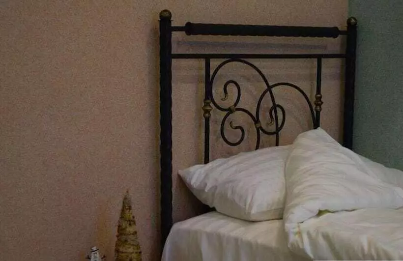 ホテル Iceberg Ugry