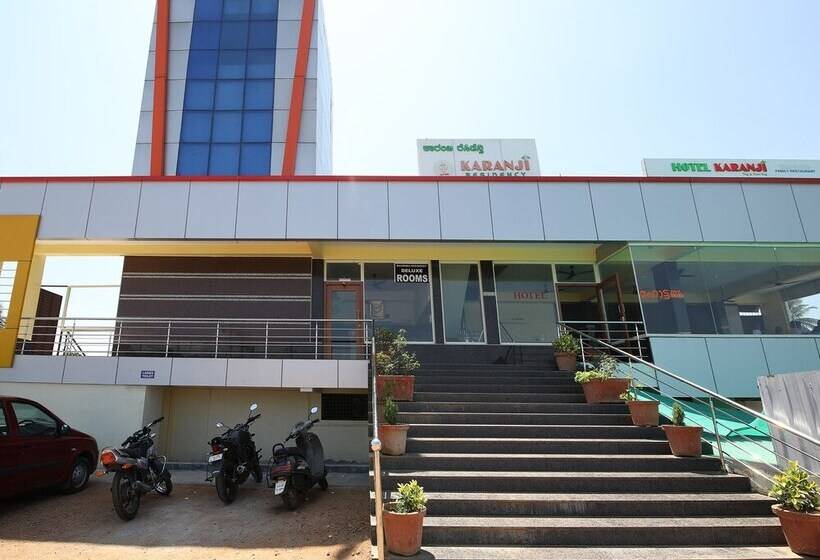 هتل Kaaranji Residency By Oyo Rooms