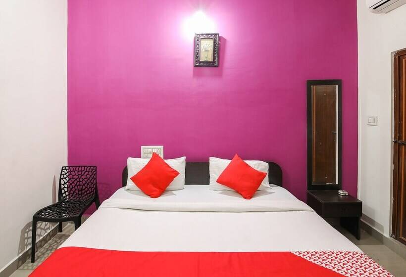 هتل Kaaranji Residency By Oyo Rooms