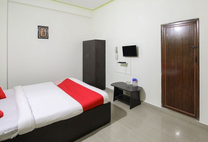 هتل Kaaranji Residency By Oyo Rooms