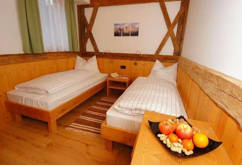 Hotelli Rifugio La Para