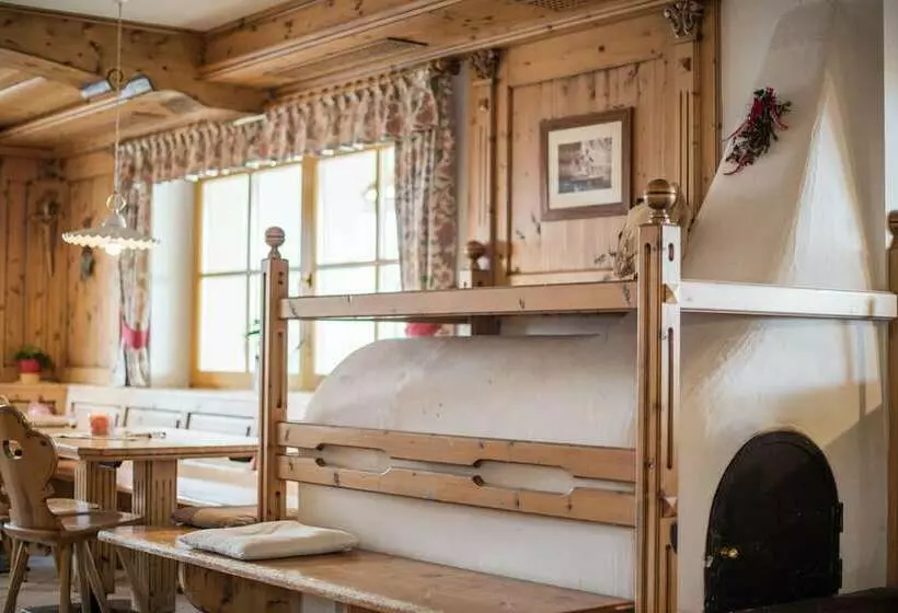 Hotelli Rifugio La Para