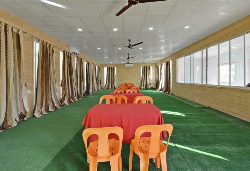 酒店 Oyo 27017 Midway Park Resort