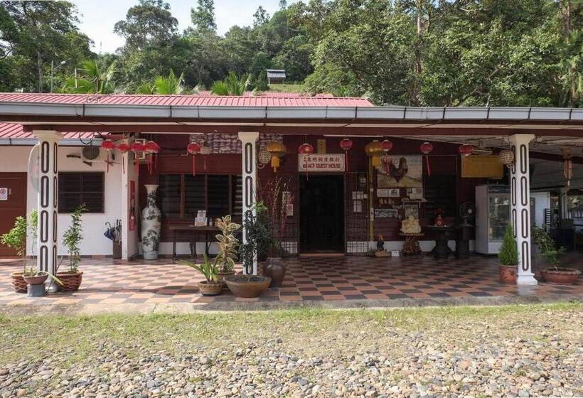 Отель Oyo 89928 Acf Guest House