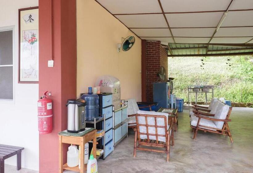 Отель Oyo 89928 Acf Guest House