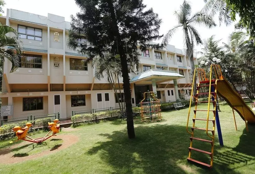 ホテル Ravikiran Alibaug