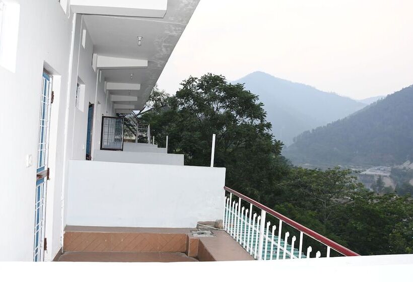 בית מלון כפרי Wooden Umbrella