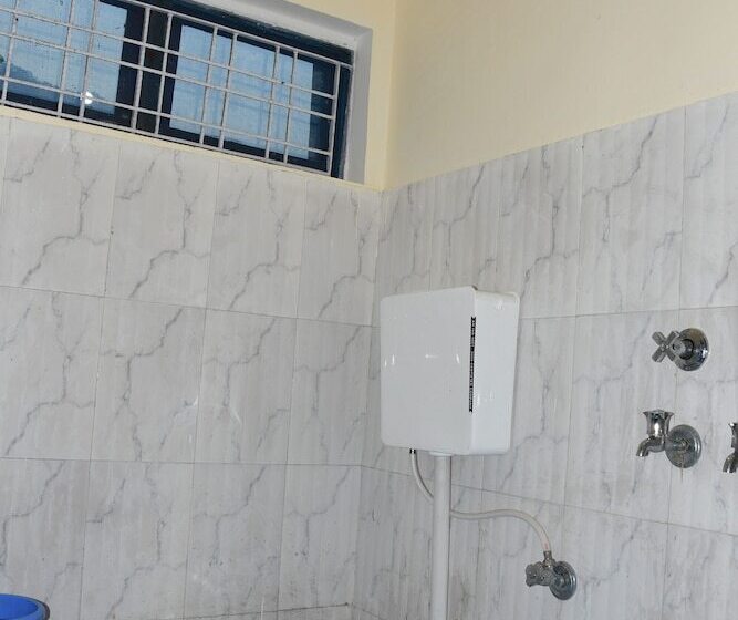 בית מלון כפרי Wooden Umbrella