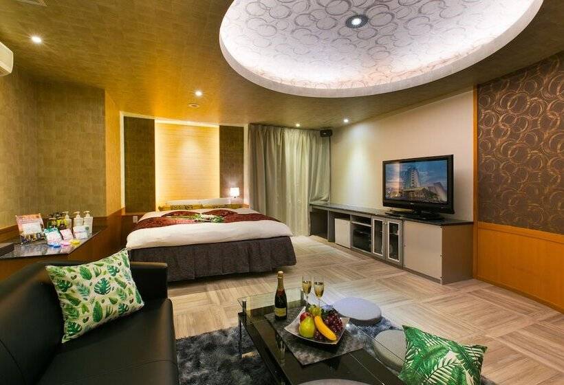 Hotel Zip Style Adults Only