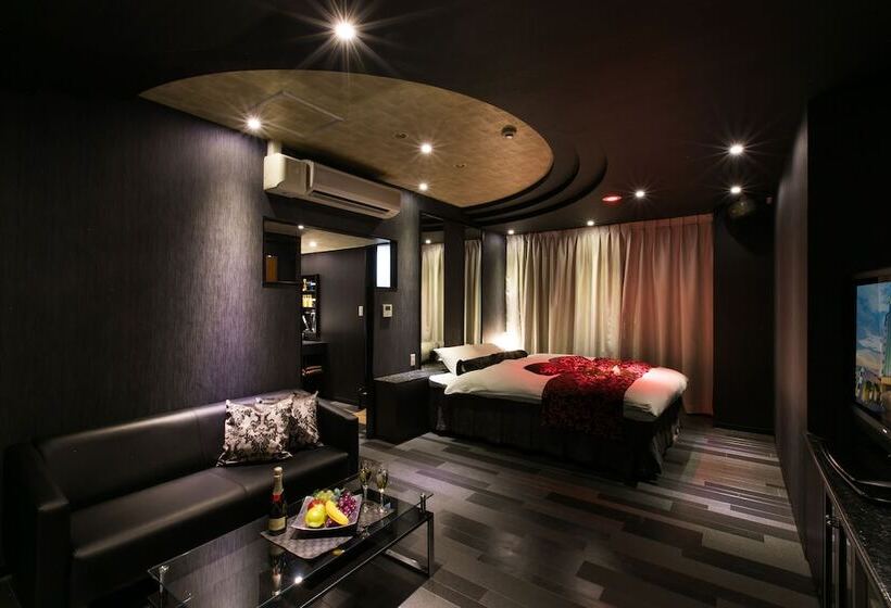 Hotel Zip Style Adults Only