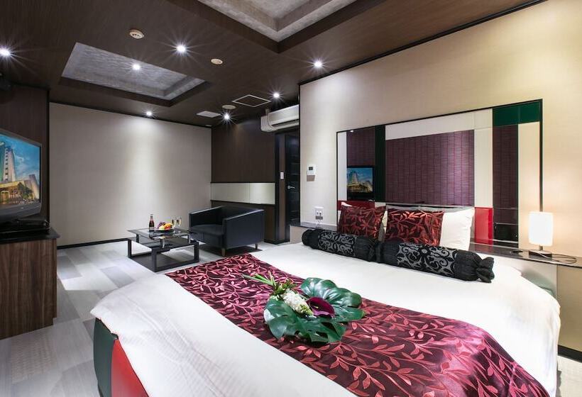 Hotel Zip Style Adults Only