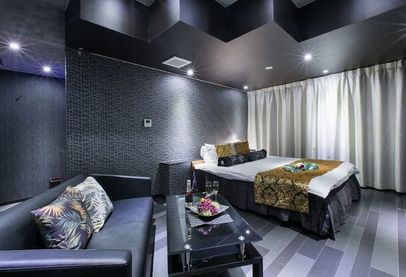 Hotel Zip Style Adults Only