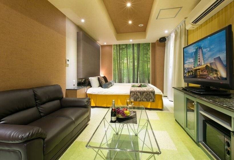 Hotel Zip Style Adults Only