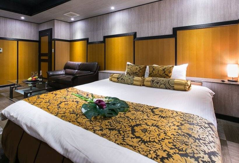 Hotel Zip Style Adults Only