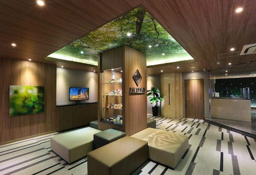 Hotel Zip Style Adults Only