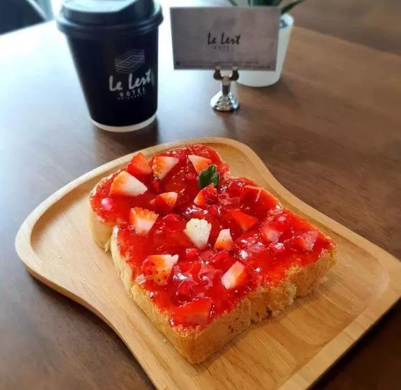 Le Lert Hotel Ratchaburi