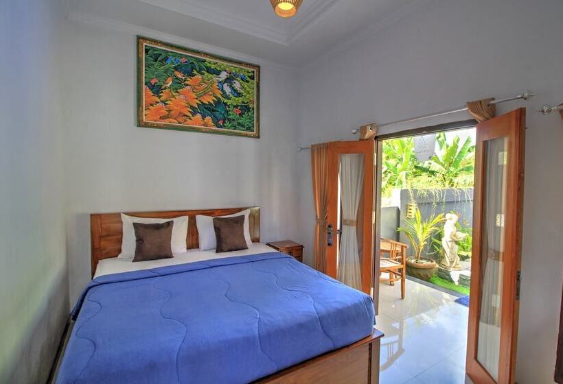 פנסיון Ary's Guest House