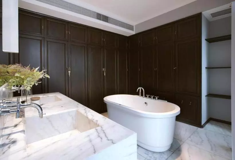 پانسیون Shanghai Downtown Hills Boutique Guesthouse   Near Metro Line 7, Exit 3, Changping Road