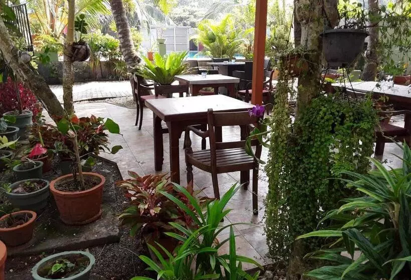 Majatalo Karl Holiday Bungalow