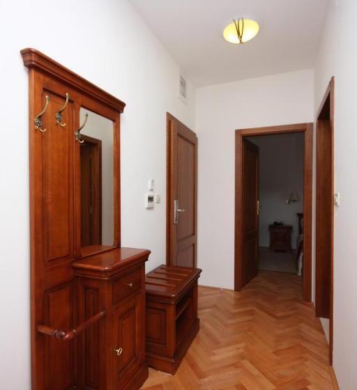 ペンション Rooms With A Swimming Pool Tisno, Murter   3219