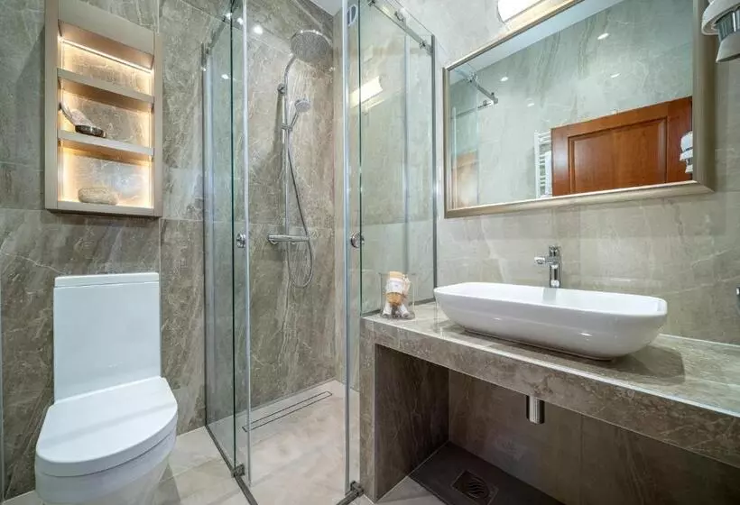 Majatalo Rooms With A Swimming Pool Tisno, Murter   3219