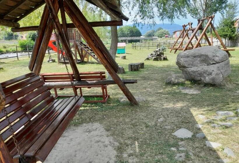 Pensiunea Trei Ponei