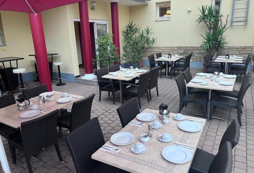 The Kral Business Hotel & Serviced Apartments