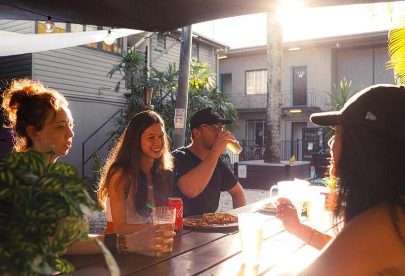 Albergue Mad Monkey Central