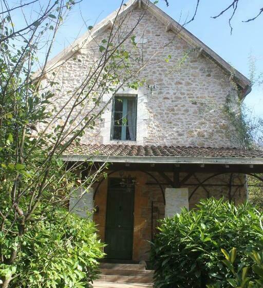 تختخواب و صبحانه Le Jardin Sarlat