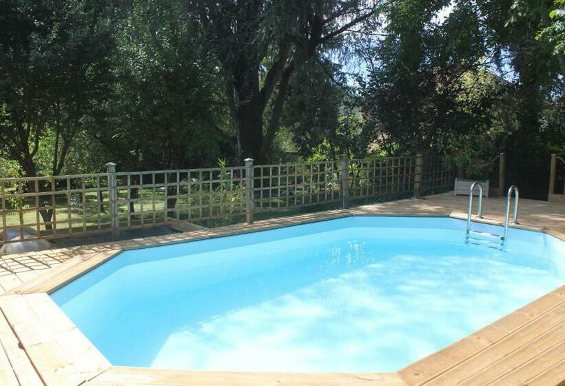 تختخواب و صبحانه Le Jardin Sarlat