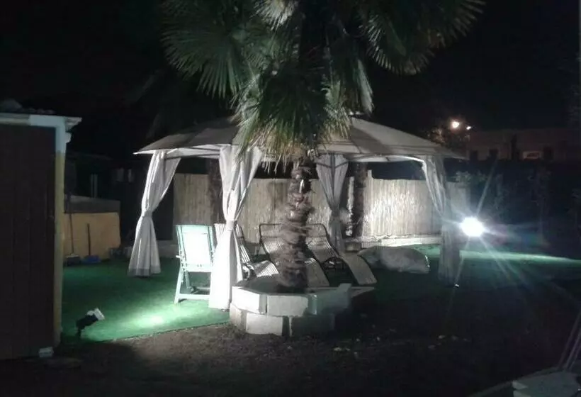 تختخواب و صبحانه Room In Bb   B B Oasis Passion Fair   Double Room
