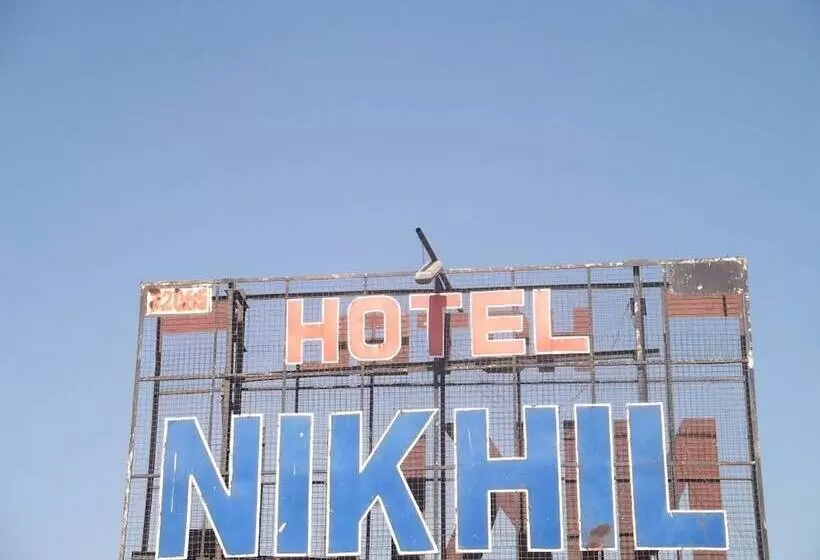 Hotelli Nikhil Garden
